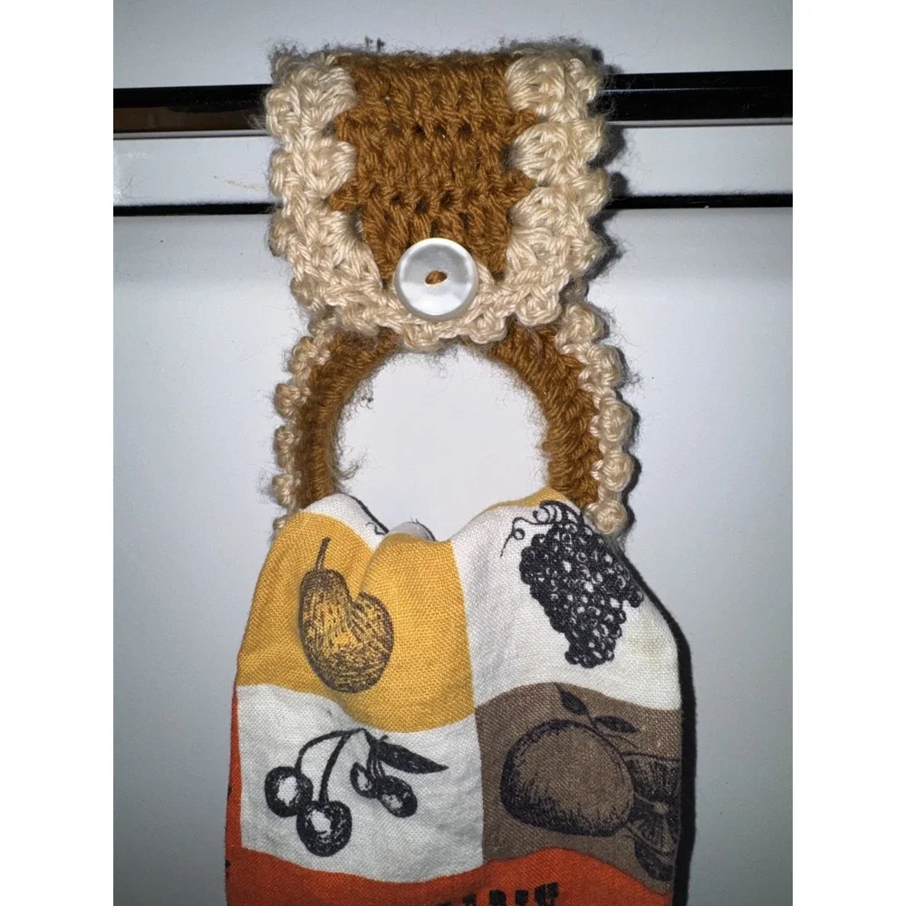 Crocheted‎ Kitchen Towel Ring. Brown and Tan. Cottagecore Farmhouse Vintage look